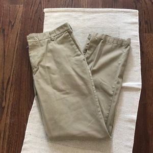 Mans flat front khaki